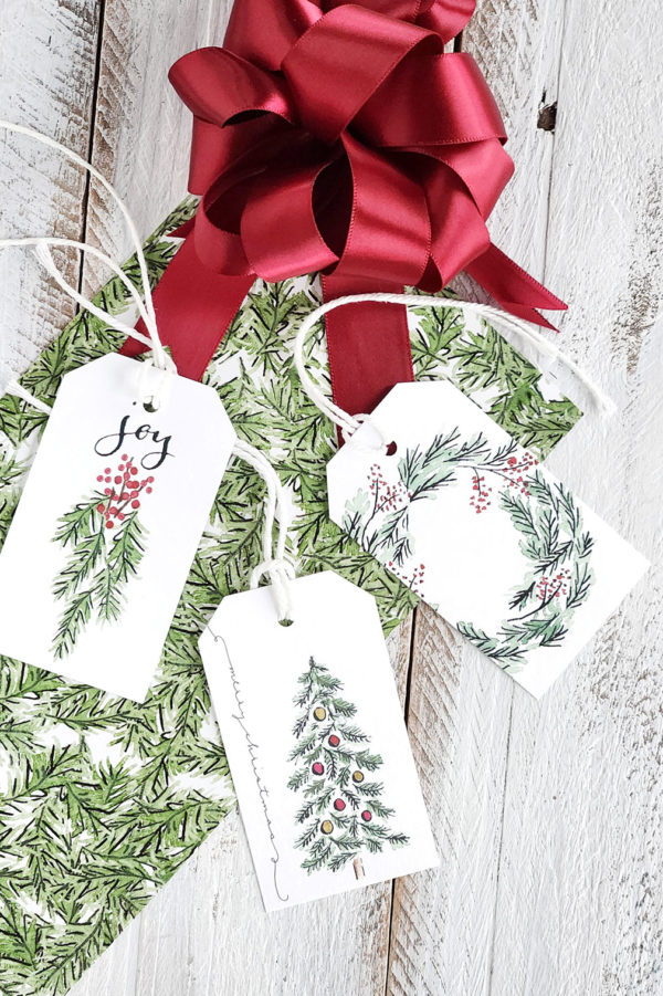 Christmas Pine Gift Tags - The Painted Pen