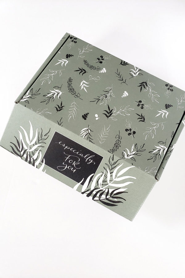 eucalyptus mailer box
